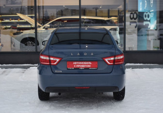 Подержанный автомобиль LADA (ВАЗ) Vesta Sedan 2019 года (6 фото)