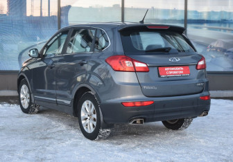 Подержанный автомобиль Chery Tiggo 5 2015 года (7 фото)