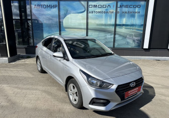 Подержанный автомобиль Hyundai Solaris Sedan 2018 года (3 фото)