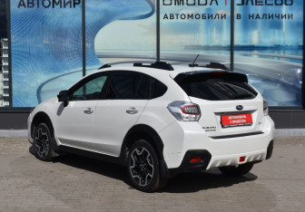 Подержанный автомобиль Subaru XV 2016 года (7 фото)