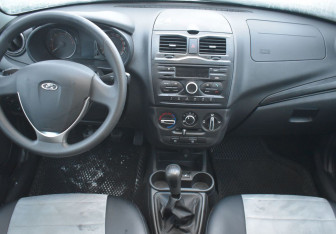 Подержанный автомобиль LADA (ВАЗ) Granta Sedan 2021 года (12 фото)