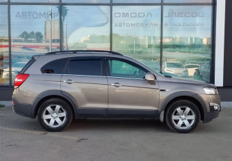 Подержанный автомобиль Chevrolet Captiva 2013 года (4 фото)