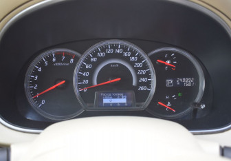 Подержанный автомобиль Nissan Teana 2012 года (15 фото)