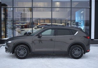 Подержанный автомобиль Mazda CX-5 2018 года (8 фото)