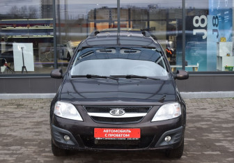 Подержанный автомобиль LADA (ВАЗ) Largus Wagon 2015 года (2 фото)