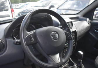 Подержанный автомобиль Nissan Terrano 2018 года (13 фото)