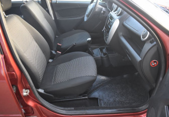 Подержанный автомобиль LADA (ВАЗ) Granta Sedan 2017 года (10 фото)