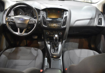 Подержанный автомобиль Ford Focus Sedan 2017 года (12 фото)