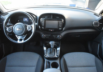 Подержанный автомобиль Kia Soul 2019 года (12 фото)