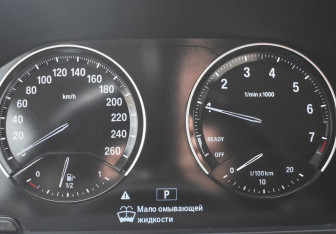 Подержанный автомобиль BMW X2 2018 года (13 фото)