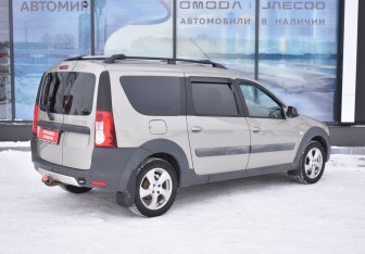 Подержанный автомобиль LADA (ВАЗ) Largus Wagon 2018 года (5 фото)