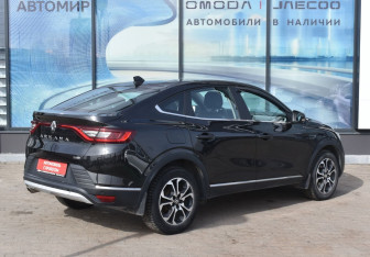 Подержанный автомобиль Renault Arkana 2021 года (5 фото)