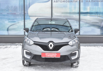 Подержанный автомобиль Renault Kaptur 2019 года (2 фото)
