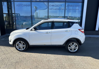 Подержанный автомобиль Changan CS35 2017 года (8 фото)