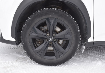 Подержанный автомобиль Lexus NX 2015 года (9 фото)