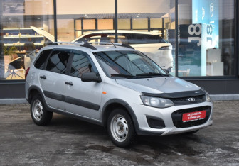 Подержанный автомобиль LADA (ВАЗ) Kalina Wagon 2015 года (3 фото)