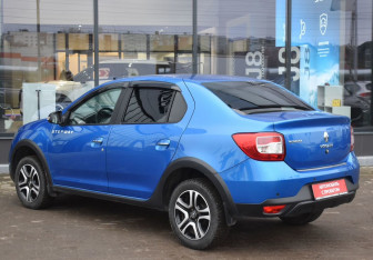 Подержанный автомобиль Renault Logan Sedan 2019 года (7 фото)