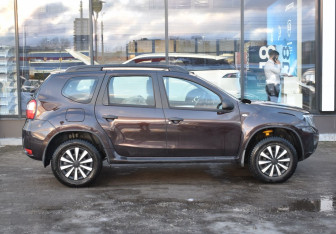 Подержанный автомобиль Nissan Terrano 2020 года (4 фото)