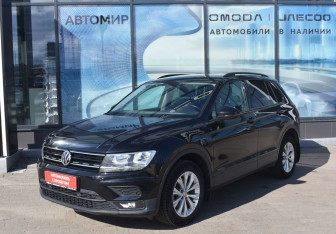 Подержанный автомобиль Volkswagen Tiguan 2017 года (1 фото)