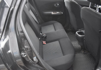 Подержанный автомобиль Nissan Juke 2014 года (11 фото)