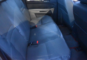 Подержанный автомобиль Foton Tunland 2012 года (10 фото)