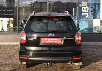 Подержанный автомобиль Subaru Forester Suv 2013 года (6 фото)