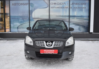 Подержанный автомобиль Nissan Qashqai 2008 года (2 фото)