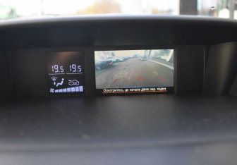 Подержанный автомобиль Subaru Forester Suv 2014 года (17 фото)