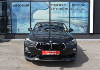 Подержанный автомобиль BMW X2 2018 года (2 фото)
