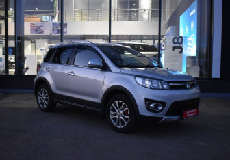 Подержанный автомобиль Great Wall Hover M4 2014 года (3 фото)