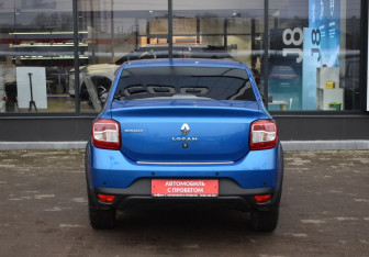Подержанный автомобиль Renault Logan Sedan 2019 года (6 фото)