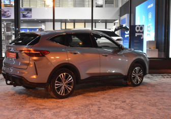 Подержанный автомобиль Haval F7 2022 года (5 фото)