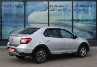Подержанный автомобиль Renault Logan Sedan 2019 года (5 фото)