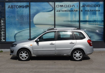 Подержанный автомобиль LADA (ВАЗ) Kalina Wagon 2014 года (8 фото)