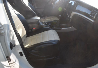 Подержанный автомобиль SsangYong Actyon 2012 года (10 фото)