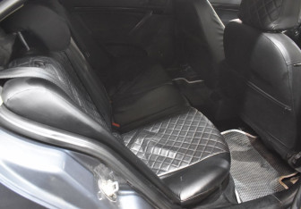 Подержанный автомобиль Skoda Octavia Liftback 2010 года (11 фото)