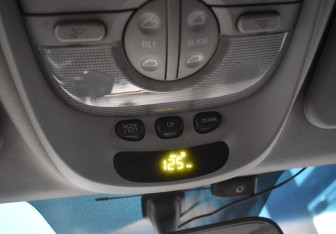 Подержанный автомобиль Kia Sorento 2008 года (15 фото)