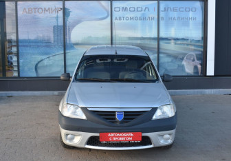 Подержанный автомобиль Dacia Logan Wagon 2007 года (2 фото)