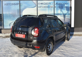 Подержанный автомобиль Renault Duster 2018 года (5 фото)