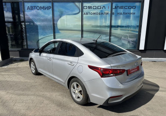 Подержанный автомобиль Hyundai Solaris Sedan 2018 года (7 фото)