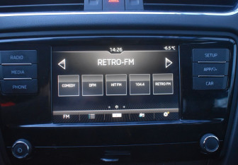 Подержанный автомобиль Skoda Octavia Liftback 2019 года (14 фото)