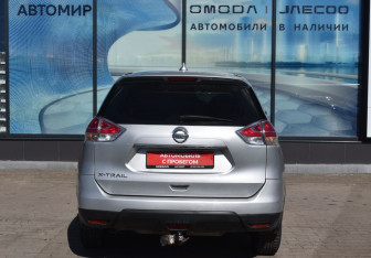 Подержанный автомобиль Nissan X-Trail 2018 года (6 фото)