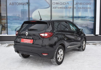 Подержанный автомобиль Renault Kaptur 2021 года (5 фото)