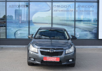 Подержанный автомобиль Chevrolet Cruze Sedan 2011 года (2 фото)