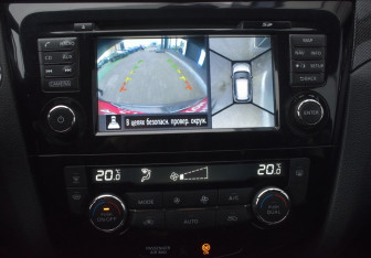 Подержанный автомобиль Nissan X-Trail 2017 года (11 фото)