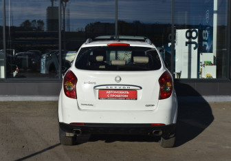Подержанный автомобиль SsangYong Actyon 2012 года (6 фото)
