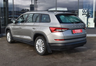 Подержанный автомобиль Skoda Kodiaq 2021 года (7 фото)