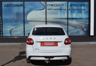 Подержанный автомобиль LADA (ВАЗ) Granta Liftback 2023 года (6 фото)