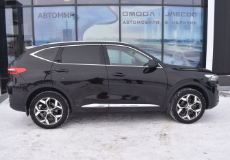 Подержанный автомобиль Haval F7 2022 года (4 фото)