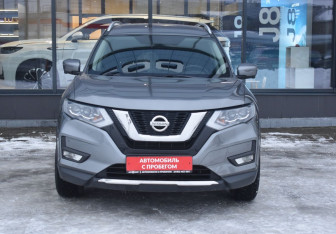 Подержанный автомобиль Nissan X-Trail 2021 года (2 фото)